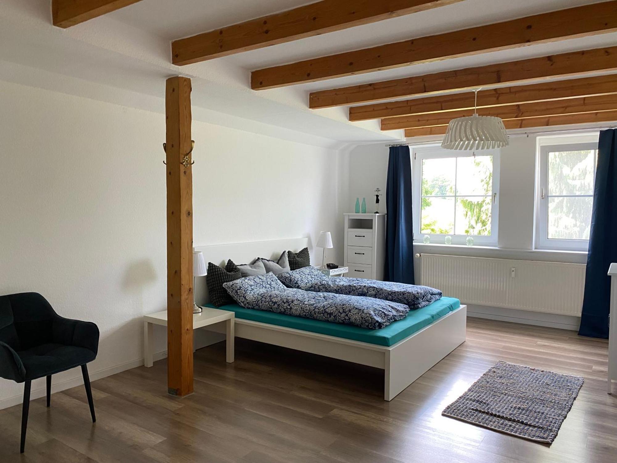 Ferien- Und Messewohnung In Idyllischer Lage Nordstemmen Exterior foto